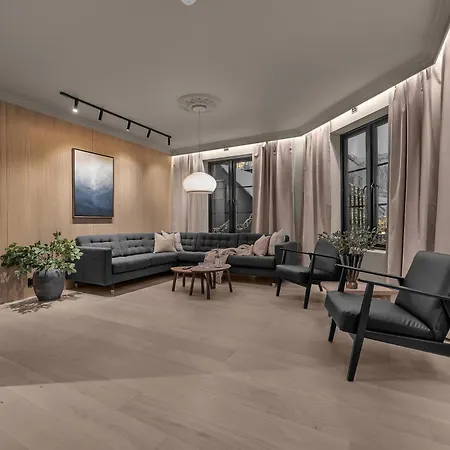 Northstay - The Grand L Luxurious L Location, Two Full Bathrooms Apartamento