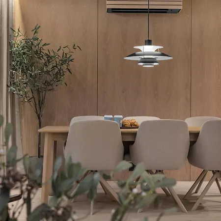 Northstay - The Grand L Luxurious L Location, Two Full Bathrooms Apartamento Tromsø