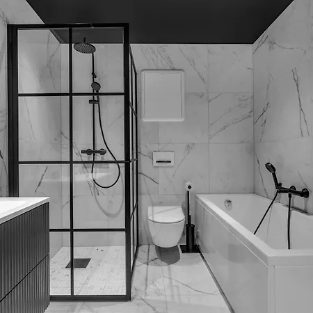 Lejlighed Northstay - The Grand L Luxurious L Location, Two Full Bathrooms Tromsø